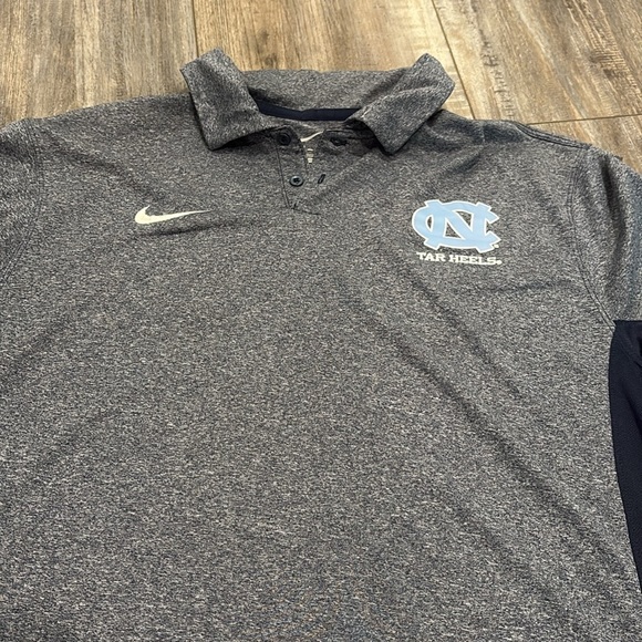 North Carolina Tarheels Nike Dri-Fit Polo UNC Size Small - Picture 2 of 7
